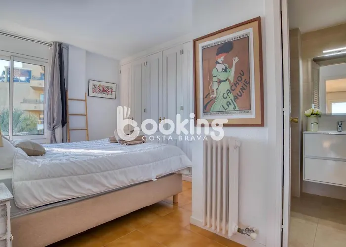 Les Brises 2 Per 4 Persones Amb Vistes A La Badia De *